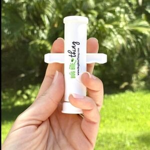 Bug Bite Thing Set Of 2 Insect Sting Relief Tool New Reusable